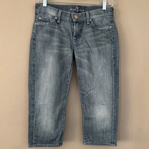 7 for all mankind capri Roxanne jeans size 26